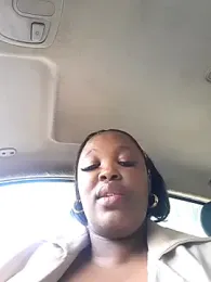 SWEETDOLLY29XX webcam model stream image