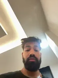 priyansh92929 webcam stripchat model stream image