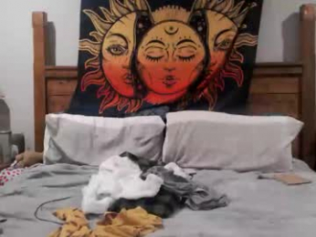 only1jtreasure webcam model stream image