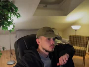 daimon_hall webcam model stream image