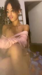 Pierreali webcam cam4 model stream image