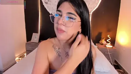 RoseCassie webcam model stream image