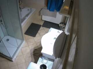 voyeurcam-julmodels-bath-2nd-2 webcam model stream image