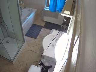 voyeurcam-julmodels-bath-2nd-2 webcam model stream image