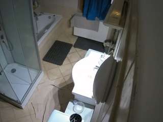 voyeurcam-julmodels-bath-2nd-2 webcam model stream image
