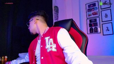 isaac_saenz webcam model stream image