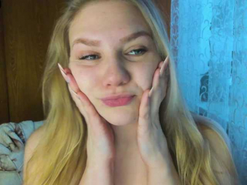 Emma-Frizea webcam model stream image