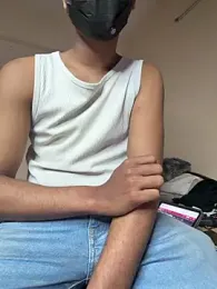 AIR_Hostes webcam model stream image