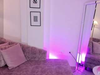 july-adams webcam model stream image