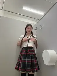 mmelicious webcam stripchat model stream image