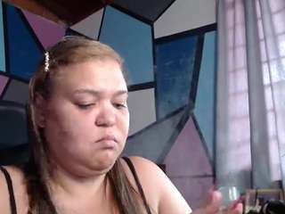 star-red-cams webcam model stream image