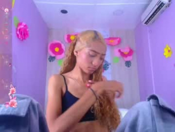 charlotte_love10 webcam model stream image