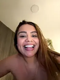 valeria2019hot webcam model stream image