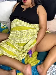 Kareena_kapoorr webcam stripchat model stream image