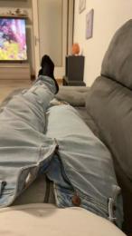 mister9824 webcam cam4 model stream image