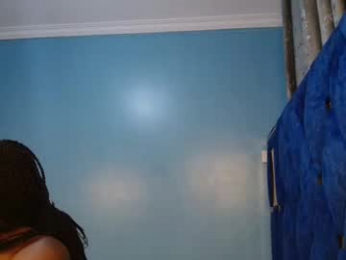 black_african_queen webcam model stream image