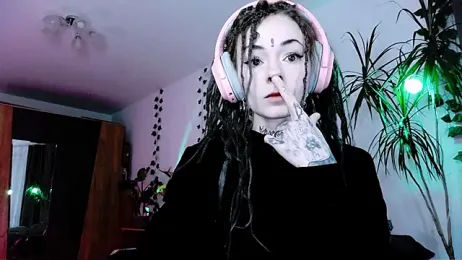 pale_skin webcam model stream image