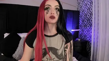 Adeelinee webcam model stream image