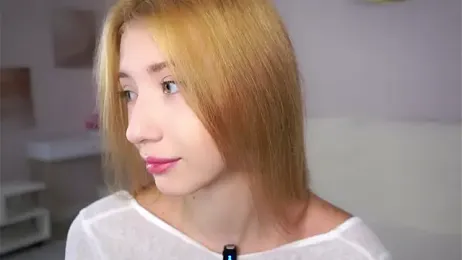 SunnivaCovil webcam model stream image