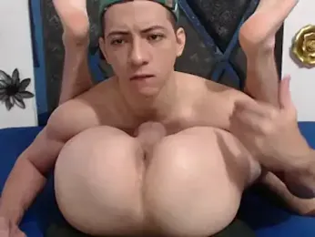 two_boys_hot69 webcam model stream image