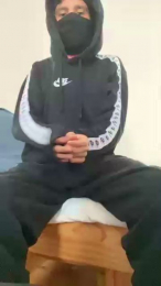 Tiago_570 webcam model stream image