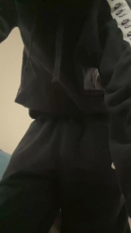 Tiago_570 webcam model stream image