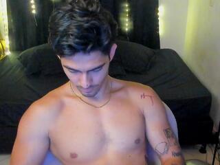 Zack Bonett webcam model stream image