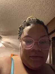 InterRacialFacial7296 webcam model stream image