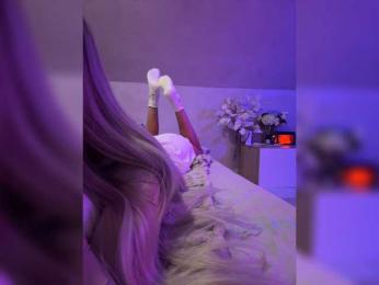 paulIine webcam model stream image