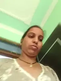 Hotty-Nidhi webcam model stream image