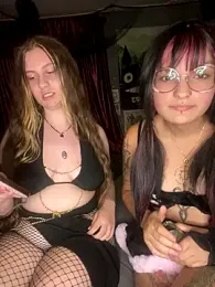 space_g1rl webcam model stream image