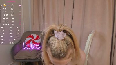 DollyCheckley webcam model stream image