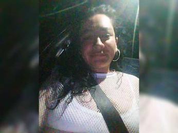 shairamature webcam bongacams model stream image