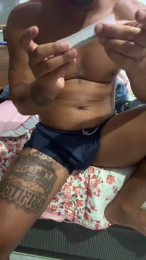 realcria1 webcam model stream image