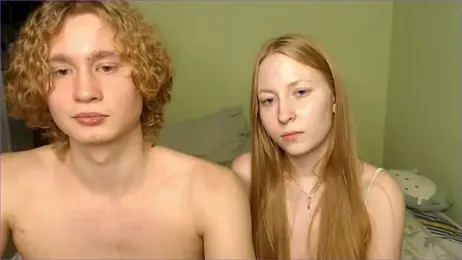 AliceStoneJhonyStone webcam stripchat model stream image