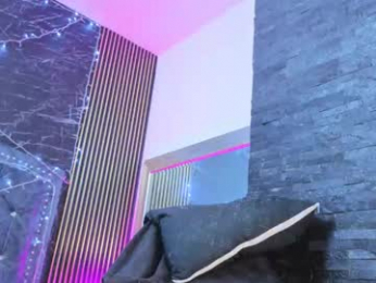 diosaa_golden webcam model stream image