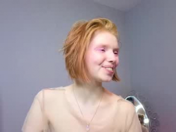 ginger_hugs webcam model stream image