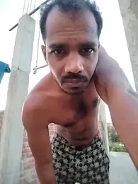 Daddyishere_19 webcam model stream image