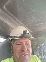 Uncle_Shaggy webcam model stream image