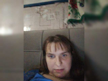 White00Flower webcam model stream image