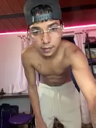 paulhot11 webcam model stream image