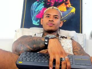 Jared Kushh webcam model stream image