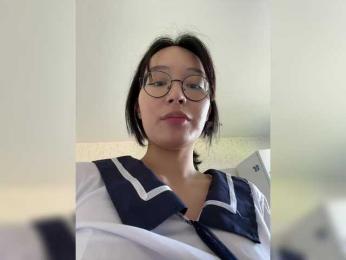 malyutkawtf webcam model stream image
