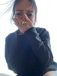 Ninabigtitied webcam model stream image