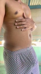 Morenonicexxxl webcam model stream image