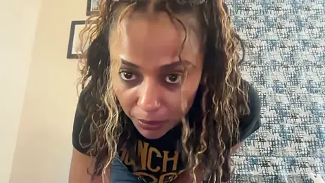 Goldie_Glows63 webcam model stream image