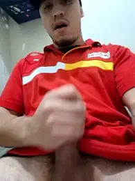 xXYisXx webcam stripchat model stream image