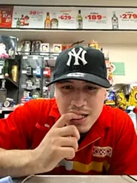 xXYisXx webcam stripchat model stream image