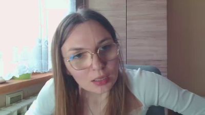 EllyHEARTx webcam model stream image