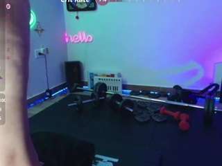 milley-rose webcam model stream image